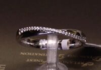 #76331 | T0.14ct | Round Brilliant Shaped Wedding Band | Set in Platinum