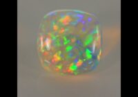 Cushion Cabochon Cut Welo Opal Gemstone 15.11cts