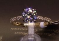 #87071 | T1.56ct | Round Brilliant Solitaire with Diamond Shoulders | Set in 18ct Yellow Gold