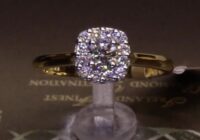 #64291 | T0.44ct | Round Brilliant Centre with Cushion Halo | Set in 18ct Yellow Gold