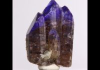 100.62ct Large Unheated Tanzanite Crystal Cluster
