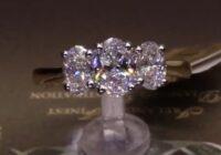 #87391 | T1.53ct | Oval Three Stone | Set in 18ct Yellow Gold