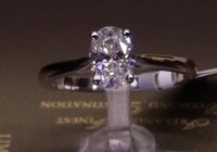 #87395 | T1.04ct | Oval Solitaire | Set in Platinum