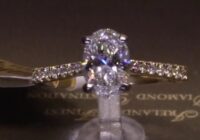 #88166 | T1.53ct | Oval Solitaire with Diamond Shoulders | Set in 18ct Yellow Gold