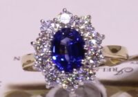#88085 | S1.71ct/D1.20ct | Oval Sapphire with Diamond Cluster Halo | Set in 18ct Yellow Gold