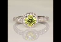 Greenish Yellow Mali Garnet & Diamond Ring 1.36ct