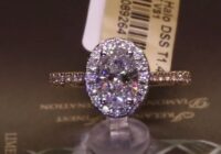 #89264 | T1.49ct | Oval Halo with Diamond Shoulders | Set in 18ct Yellow Gold