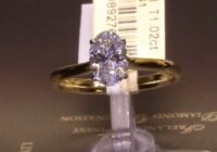 #89276 | T1.02ct | Oval Solitaire | Set in 18ct Yellow Gold