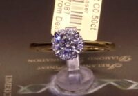 #77087 | T0.58ct | Round Brilliant Halo | Set in 18ct Yellow Gold