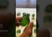 Peridot crystals never cease to amaze me. What natural crystals are you drawn to? #gems #crystals