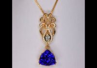 Tanzanite 18 Kt. Pendant 12.87 Carats With .70 Carats of Diamond