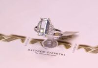 #90536 | AQ2.23/D0.09ct | Emerald Cut Aquamarine With Side Diamonds | Set in 18ct White Gold