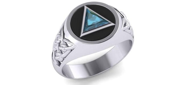 Comparing Celtic Knotwork Jewelry for Your Style