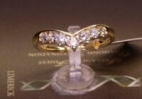 #90880 | T0.51ct | Seven Stone Round Brilliant Shaped Wedding Band | Set in 18ct Yellow Gold