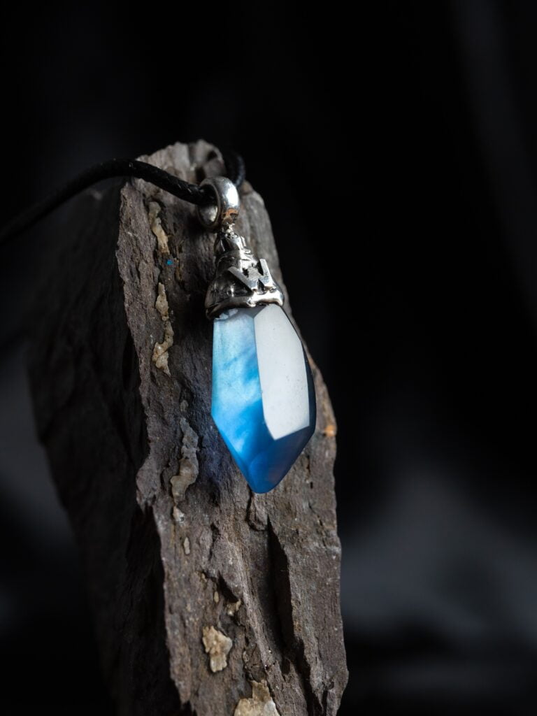 Angaras Celebrate with Color: A New Era of Appreciation for Gemstone Beauty