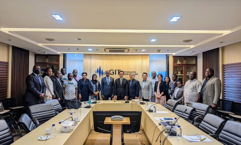 Tanzanians Advance in Thai Jewellery Auction Skills Training