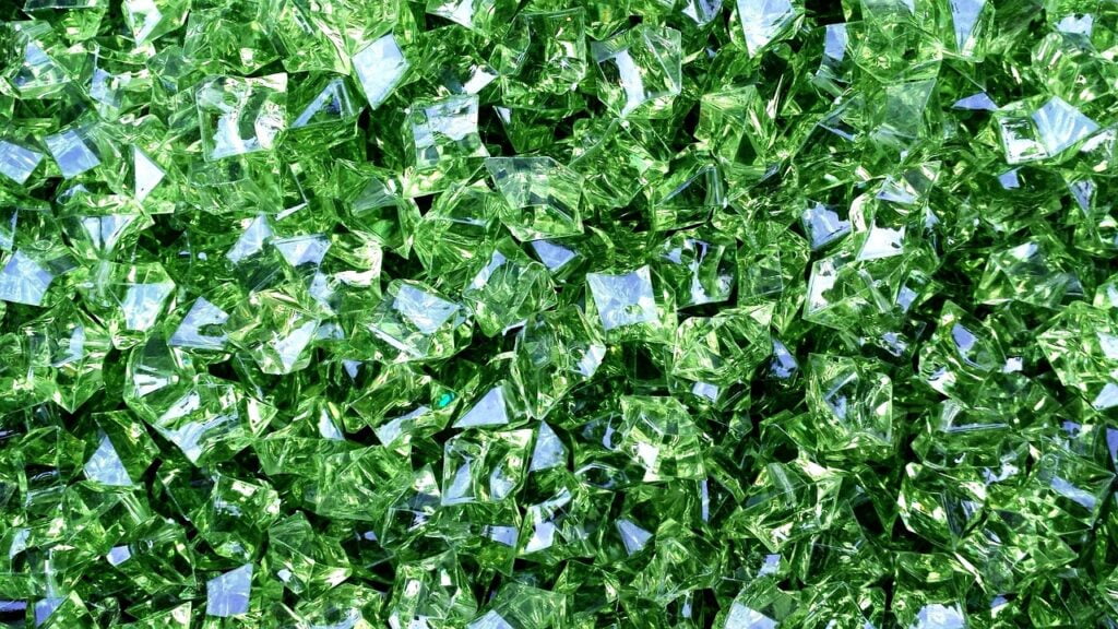 Social Media Popularity Fuels Demand for Colored Gemstones: Fuli and Navneets Cutting Edge Designs in Focus