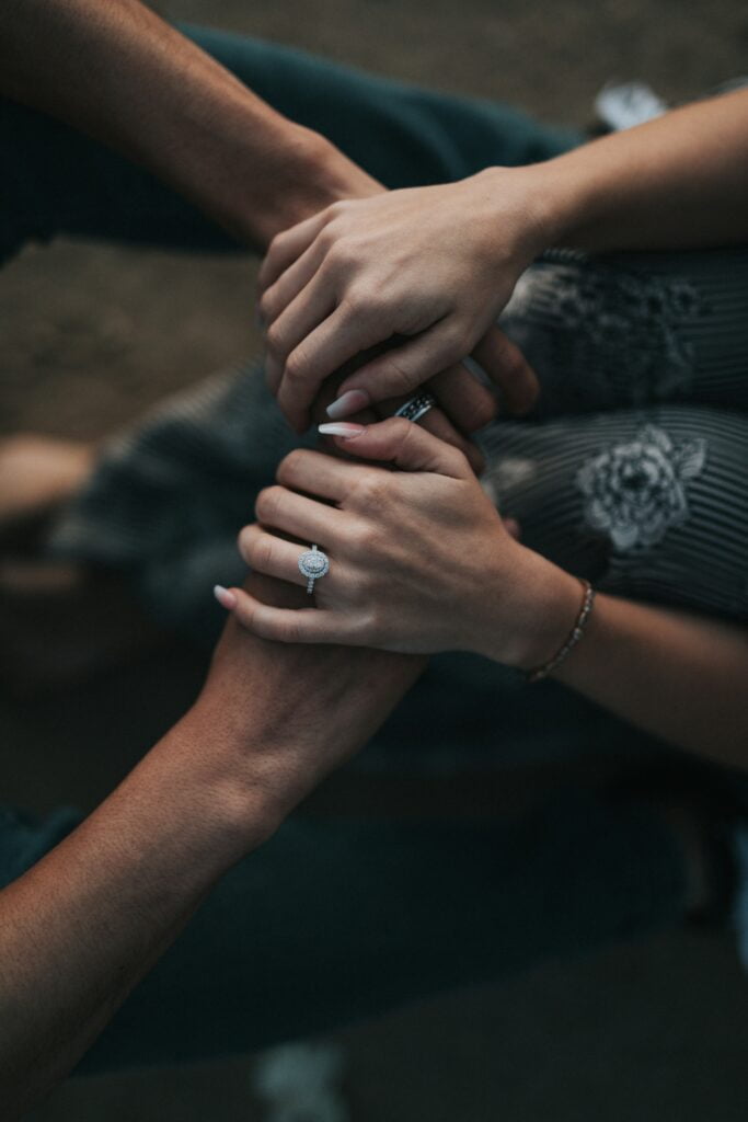 Over 50% of People Prefer Larger Stones for Engagement Rings, Survey Reveals