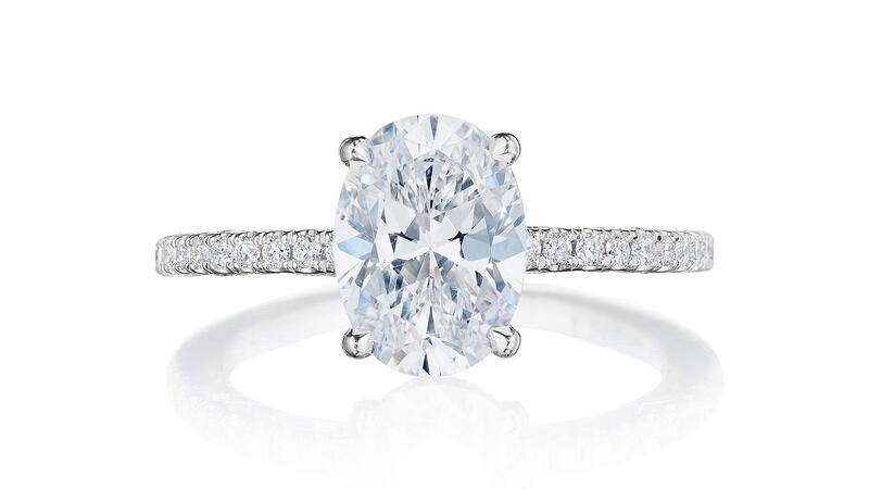 Emerging Engagement Ring Trends: Fancy Shapes, Multiple Stones, and Rise of Lab-Grown Diamonds.