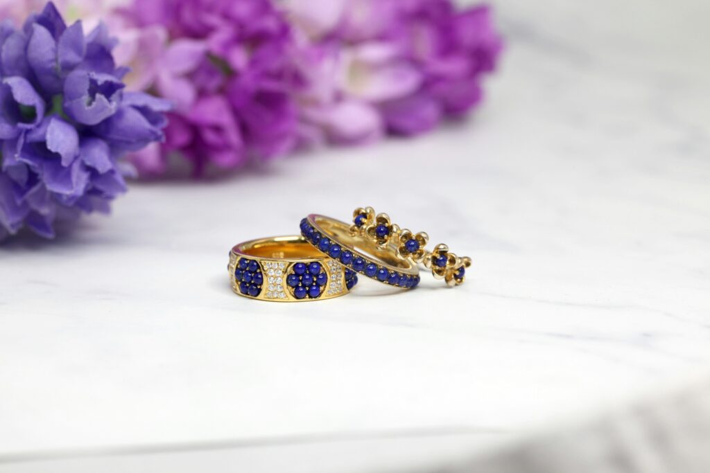 Trends Indicate Over 50% of People Prefer Larger Engagement Ring Stones, Survey Unveils