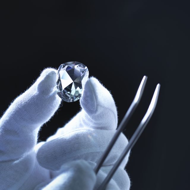 New Method Grows Lab Diamonds at Normal Pressure